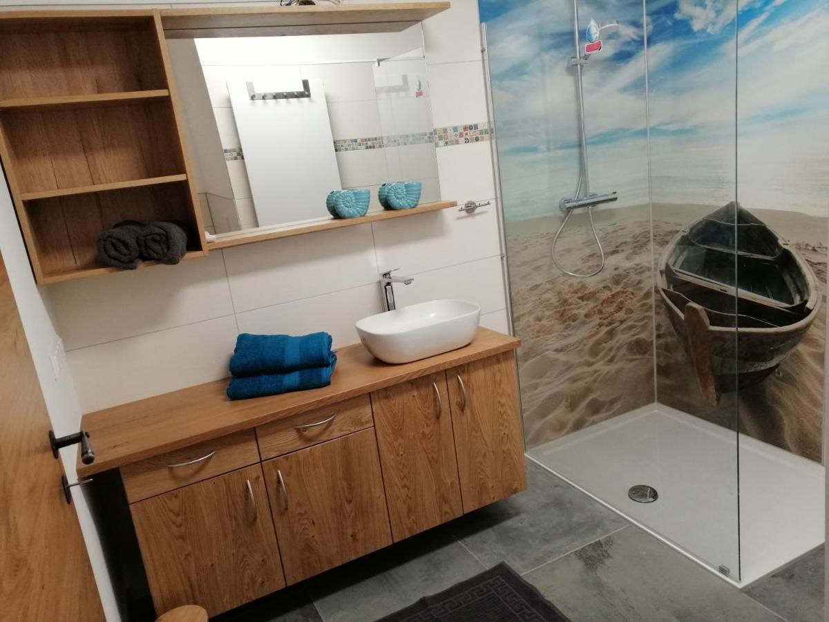 Fewo Fabiella Mit Balkon Millstatt Kültér fotó